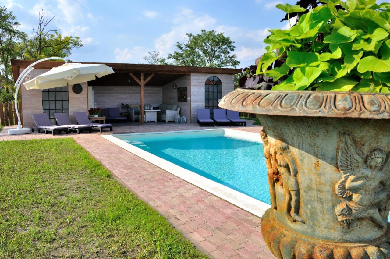 Tisza Topic Poroszlo Exterior photo